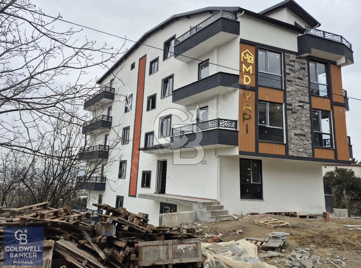 Gölcük Yazlık'ta Deniz Manzaralı 3+1 Bahçe Dubleksi