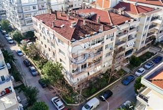 Bostanlı Şehitler Bulvarı Yakını Geniş Bahçeli 3+1 Satılık Daire - 1 - 335054