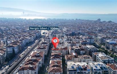 Bostanlı Şehitler Bulvarı Yakını Geniş Bahçeli 3+1 Satılık Daire