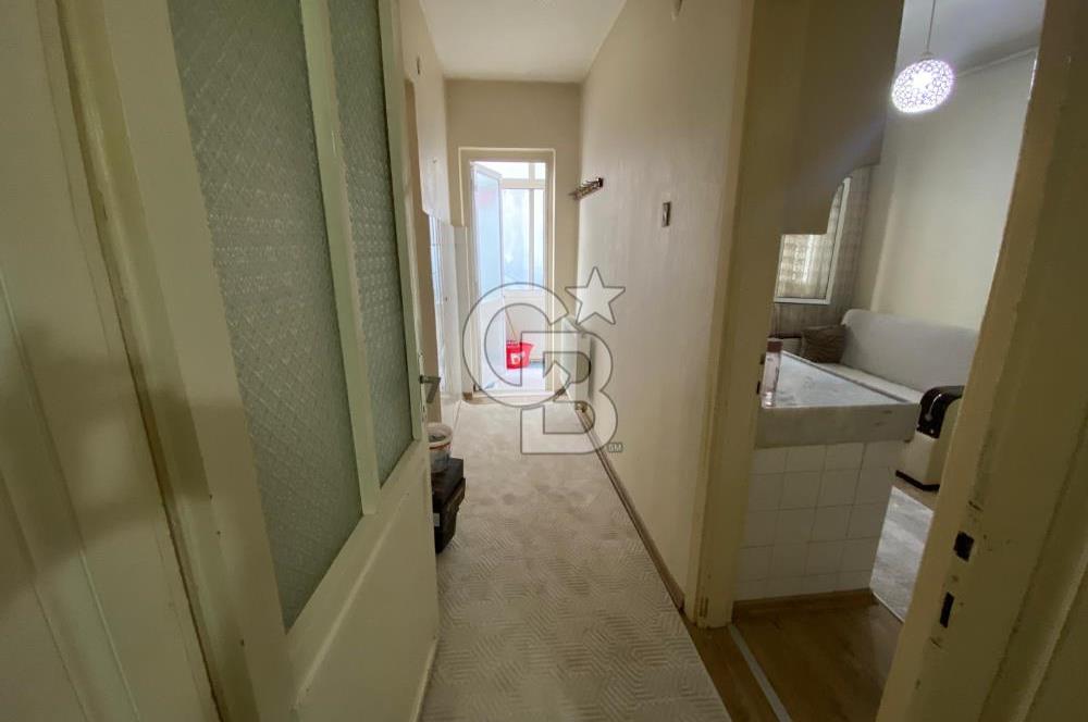 MUSELAND-KARABAĞLAR'DA MERKEZİ KONUMDA KOMPLE SATILIK BİNA