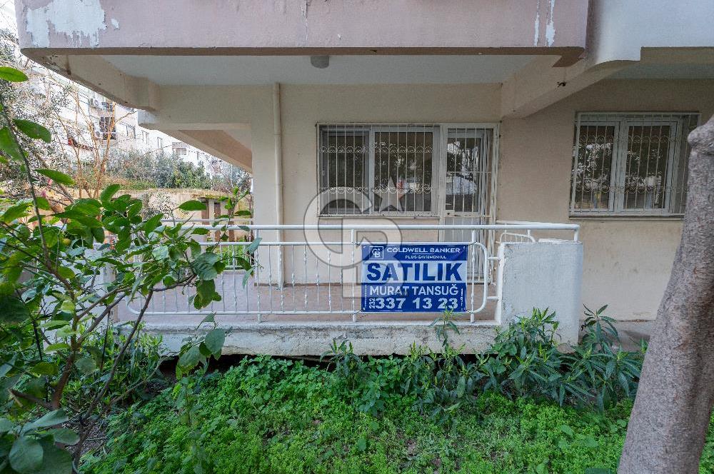 Bostanlı Şehitler Bulvarı Yakını Geniş Bahçeli 3+1 Satılık Daire