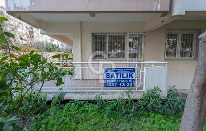 Bostanlı Şehitler Bulvarı Yakını Geniş Bahçeli 3+1 Satılık Daire