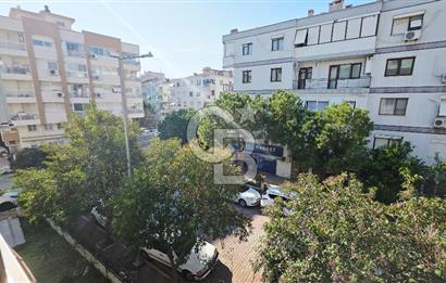 Karşıyaka Bostanlı Muharrem Candaş Sokak Kiralık 3+1 Daire