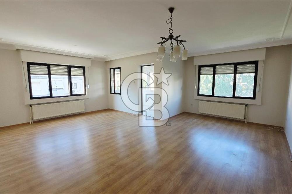 Karşıyaka Bostanlı Muharrem Candaş Sokak Kiralık 3+1 Daire