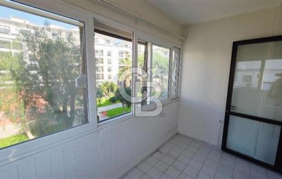 Karşıyaka Bostanlı Muharrem Candaş Sokak Kiralık 3+1 Daire