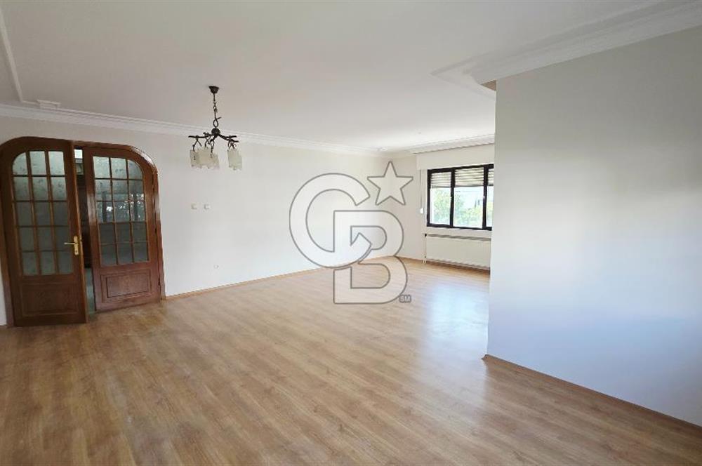 Karşıyaka Bostanlı Muharrem Candaş Sokak Kiralık 3+1 Daire