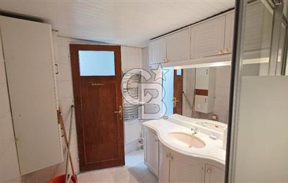 Karşıyaka Bostanlı Muharrem Candaş Sokak Kiralık 3+1 Daire