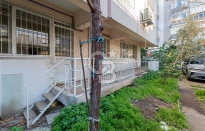 Bostanlı Şehitler Bulvarı Yakını Geniş Bahçeli 3+1 Satılık Daire