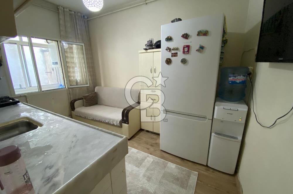 MUSELAND-KARABAĞLAR'DA MERKEZİ KONUMDA KOMPLE SATILIK BİNA