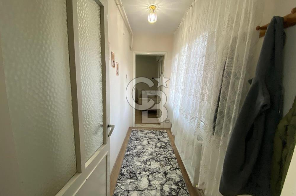 MUSELAND-KARABAĞLAR'DA MERKEZİ KONUMDA KOMPLE SATILIK BİNA