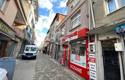 MUSELAND-KARABAĞLAR'DA MERKEZİ KONUMDA KOMPLE SATILIK BİNA