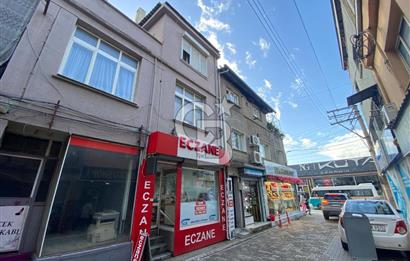 MUSELAND-KARABAĞLAR'DA MERKEZİ KONUMDA KOMPLE SATILIK BİNA