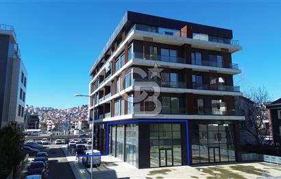 CB TOWER'DAN İZMİT'İN EN DEĞERLİ LOKASYONUNDA KİRALIK DÜKKAN.