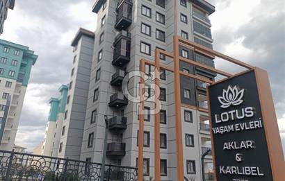 KARŞIYAKA MAHALLESİ LOTUS YAŞAM EVLERİ’NDE KİRALIK 3+1 | DENİZ MANZARALI | SIFIR DAİRE