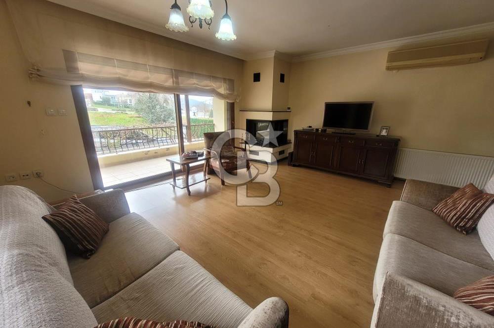 Museland-Kahramandere Çağdaş Sitesi 4+1 Tripleks Havuzlu Villa