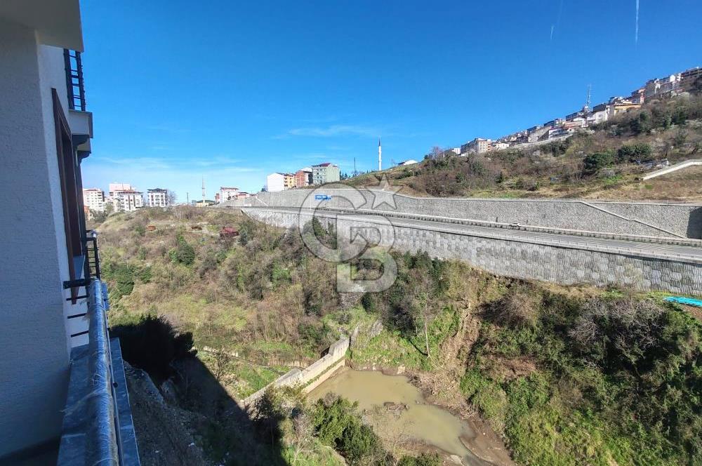 TRABZON BAHÇECİK MAHALLESİ’NDE SATILIK 3+1 MANZARALI DAİRE