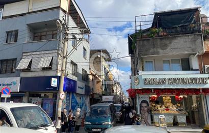 MUSELAND-KARABAĞLAR'DA MERKEZİ KONUMDA KOMPLE SATILIK BİNA