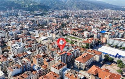 Manisa Merkez İşlek Cadde Üzerinde Satılık Köşe Dükkan