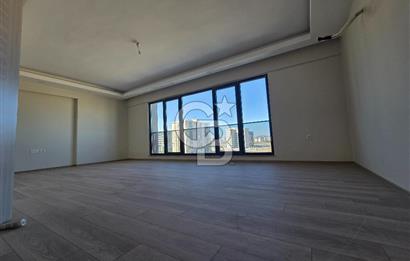 Çanakkale Esenler'de Millet Bahçesi Manzaralı Lüks 3.5+1 Daire