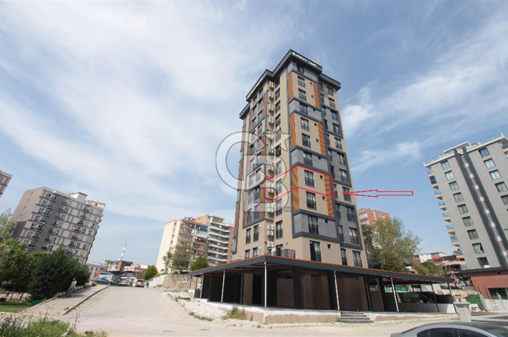 Buca Kent Loca'da 1+1_45m² Eşyalı Kiralık Daire