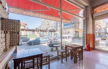 Manisa Merkez İşlek Cadde Üzerinde Satılık Köşe Dükkan