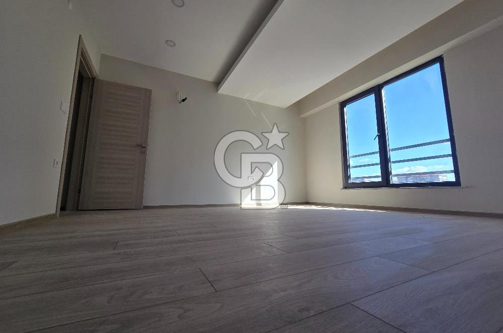 Çanakkale Esenler'de Millet Bahçesi Manzaralı Lüks 3.5+1 Daire