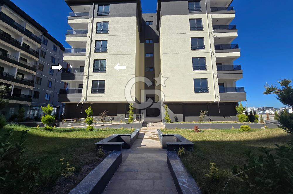 Çanakkale Esenler'de Millet Bahçesi Manzaralı Lüks 3.5+1 Daire