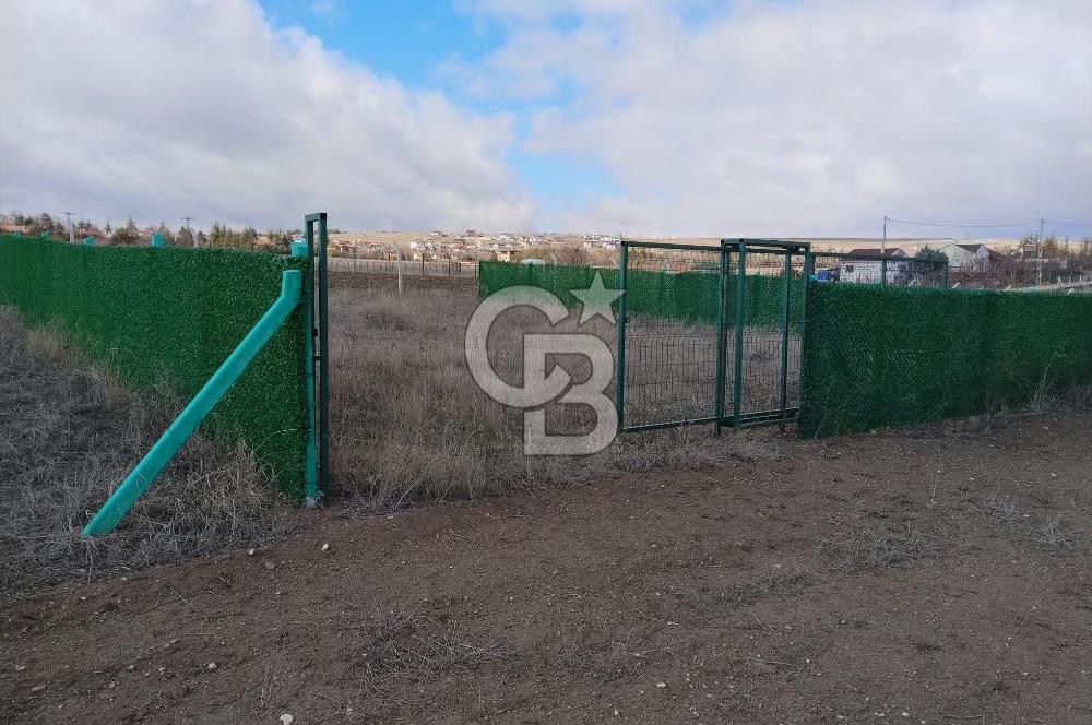 GÖLBAŞINDA 7 ADET 400 M² ARSA - EVLE TAKAS OLUR 