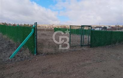 GÖLBAŞINDA 7 ADET 400 M² ARSA - EVLE TAKAS OLUR 