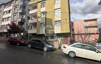Ümraniyenin Merkezinde, Geniş Parselli ve Ferah Kullanım Alanlı