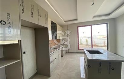 GÖLBAŞI HACILAR BULVARI ÜZERİ MÜSTAKİL BAHÇELİ 5+1 SATILIK VİLLA