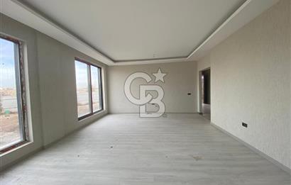 GÖLBAŞI HACILAR BULVARI ÜZERİ MÜSTAKİL BAHÇELİ 5+1 SATILIK VİLLA