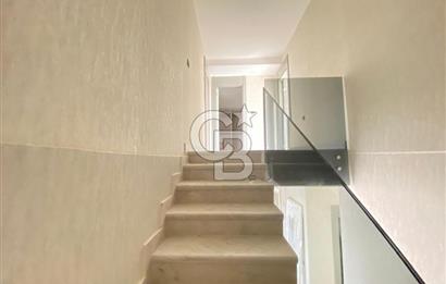 GÖLBAŞI HACILAR BULVARI ÜZERİ MÜSTAKİL BAHÇELİ 5+1 SATILIK VİLLA