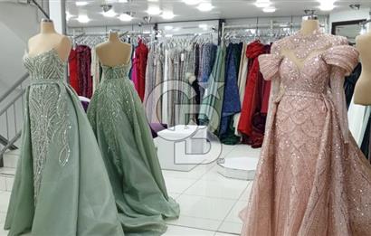 Kemeraltı Hisarönünde Satılık 2 Katlı 240 m2 Mağaza