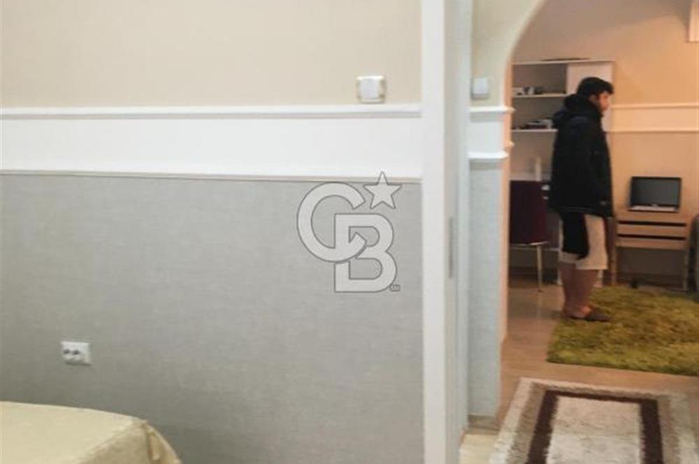 MALTEPE ONUR SOKAK'TA FULL YAPILI SATILIK 1+1 DAİRE