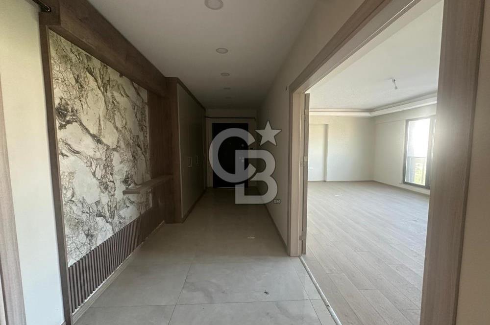 ÇANAKKALE ESENLER'DE SİTE İÇİNDE MİLLET BAHÇESİ MANZARALI 3,5+1 SATILIK DAİRE