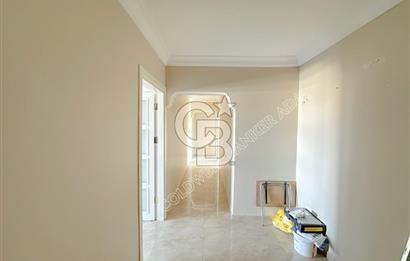 Emsallerinin Altında Kuşadası'nda Satılık Geniş Masrafsız 3+1 Daire