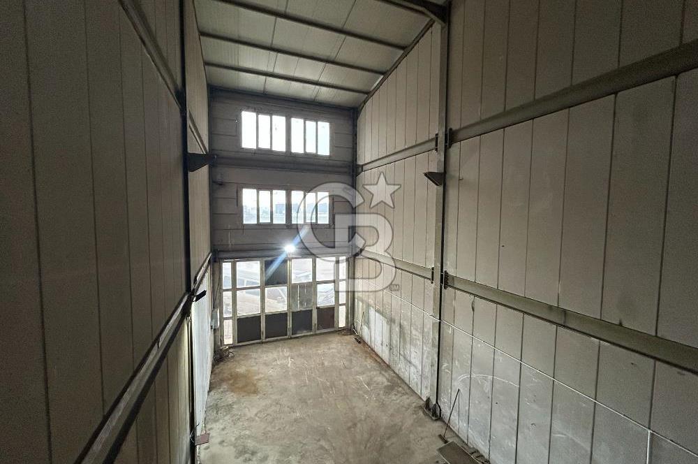 Yalova Altınova Tersane Böl. 180m² Yüksek Tavanlı Satılık Dükkan