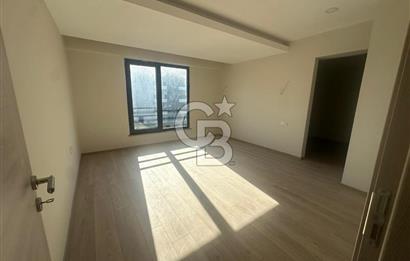 ÇANAKKALE ESENLER'DE SİTE İÇİNDE MİLLET BAHÇESİ MANZARALI 3,5+1 SATILIK DAİRE