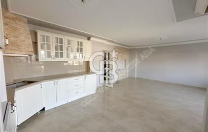 Emsallerinin Altında Kuşadası'nda Satılık Geniş Masrafsız 3+1 Daire