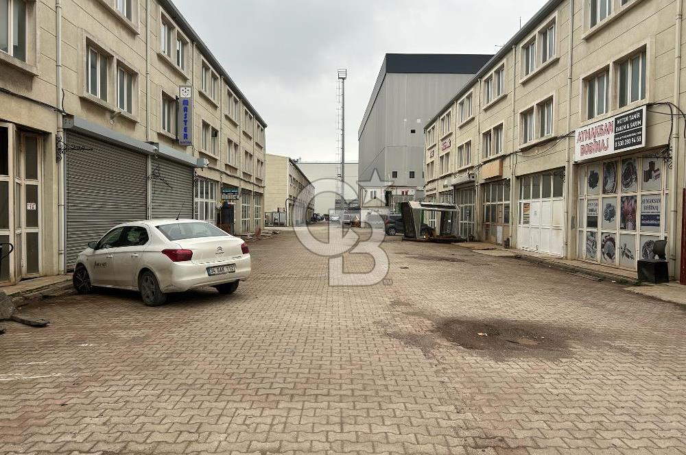 Yalova Altınova Tersane Böl. 180m² Yüksek Tavanlı Satılık Dükkan