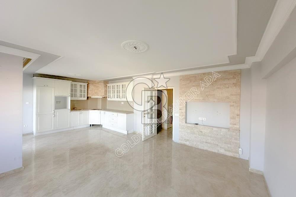 Emsallerinin Altında Kuşadası'nda Satılık Geniş Masrafsız 3+1 Daire