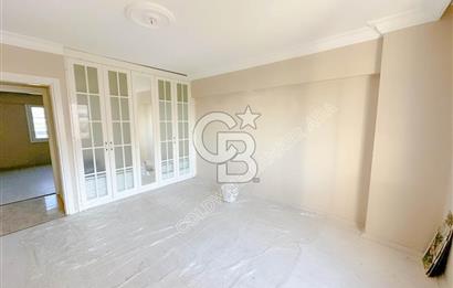 Emsallerinin Altında Kuşadası'nda Satılık Geniş Masrafsız 3+1 Daire