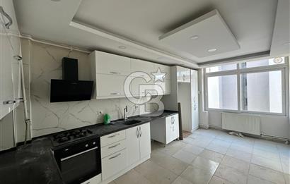 Huzurevleri Mahallesinde Merkezi Konumda 3+1 Satılık Daire