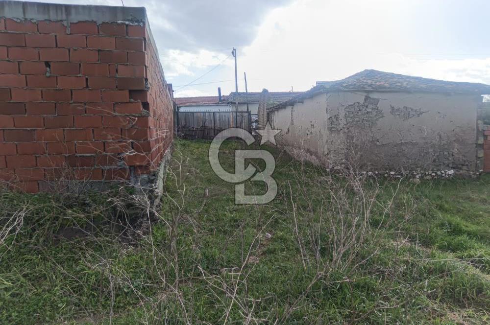 SARUHANLI KAYISLAR'DA  İMARLI ARSA