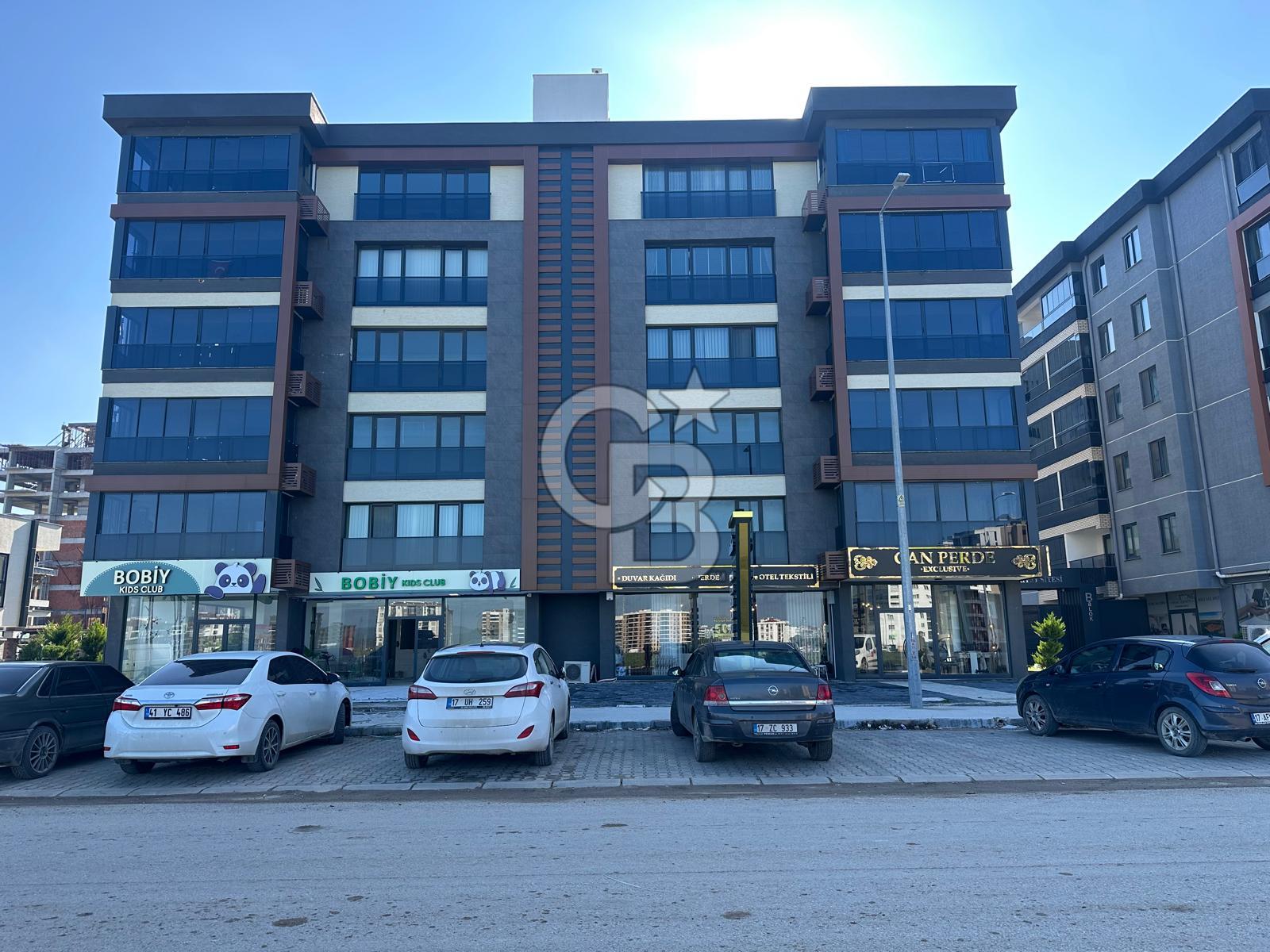 ÇANAKKALE ESENLER'DE SİTE İÇİNDE MİLLET BAHÇESİ MANZARALI 3,5+1 SATILIK DAİRE