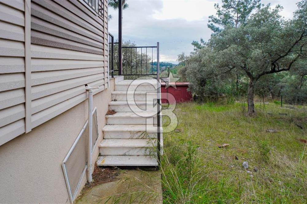 AKBÜK'TE DENİZ MANZARALI SATILIK 2+1 EV VE ZEYTİNLİ TARLA