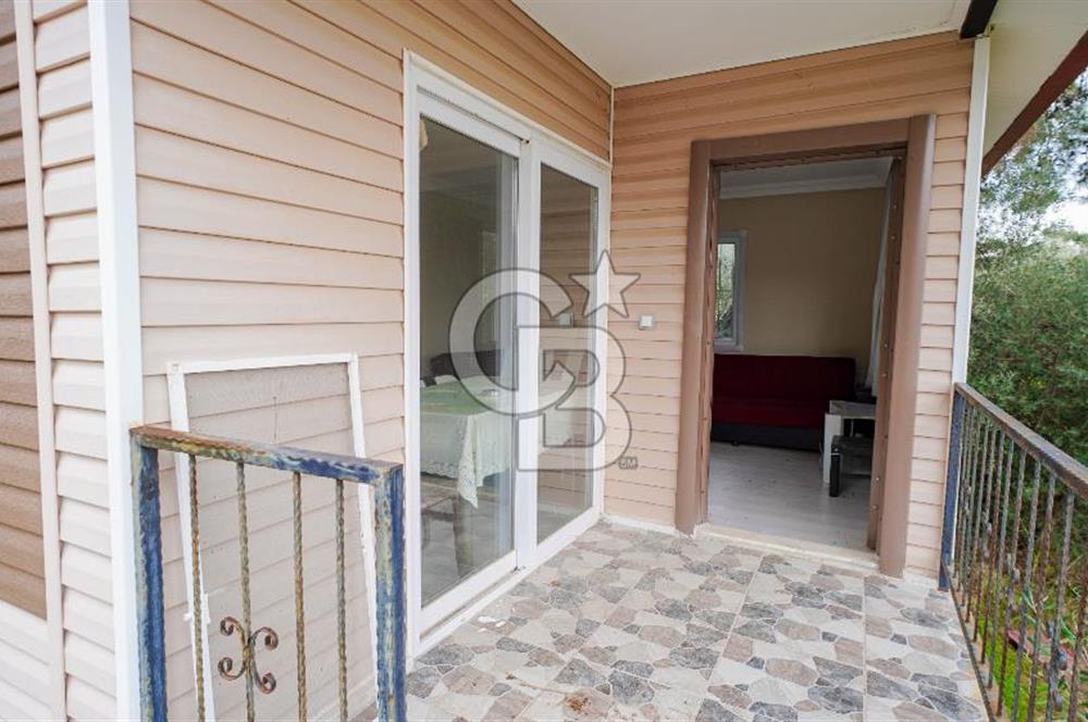 AKBÜK'TE DENİZ MANZARALI SATILIK 2+1 EV VE ZEYTİNLİ TARLA