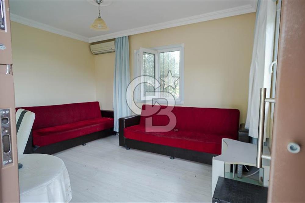 AKBÜK'TE DENİZ MANZARALI SATILIK 2+1 EV VE ZEYTİNLİ TARLA