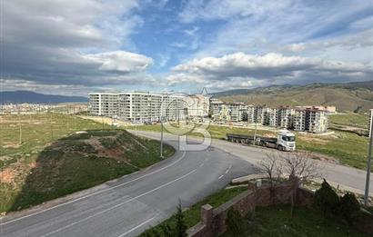 Menemen İstiklal Mahallesinde Satılık 3+1 Ferah Daire!